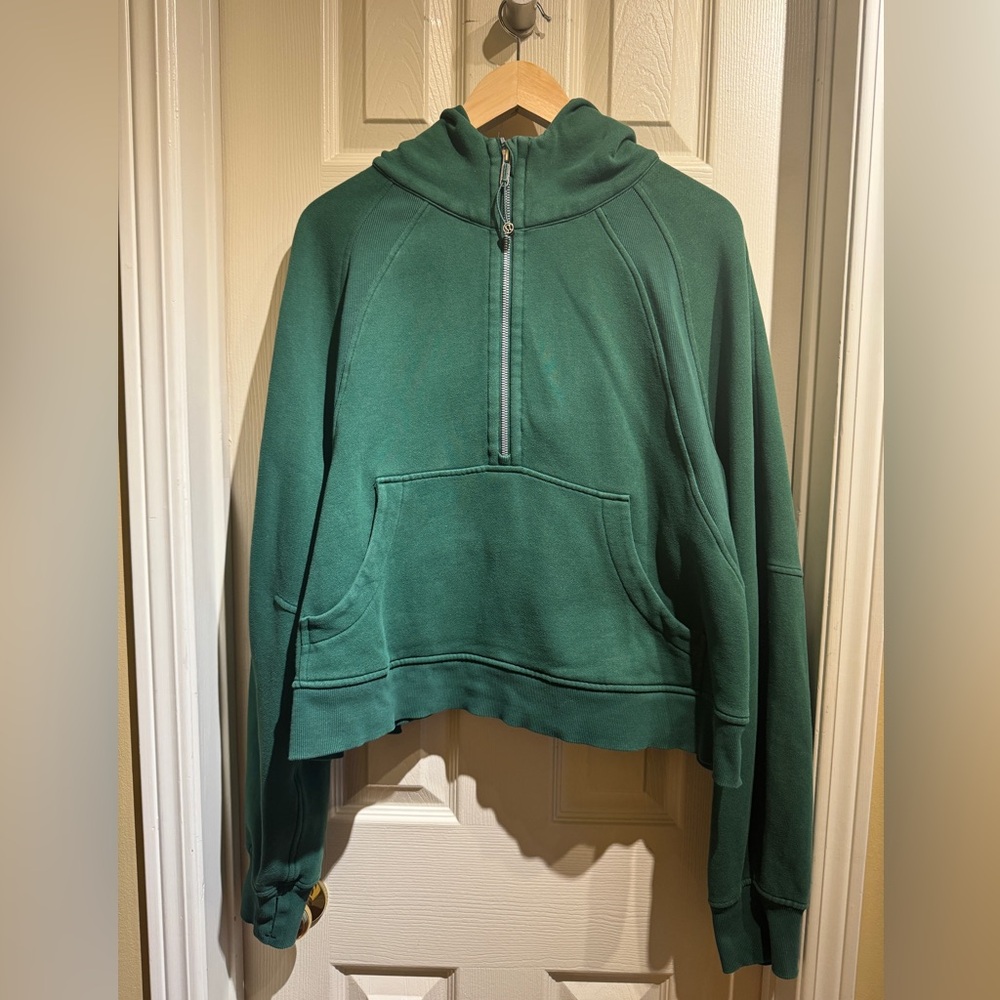 Lululemon Scuba